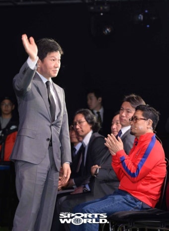 [SW포토]대한축구협회 정몽규 회장,'유니폼 발표합니다'