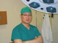 멘파워비뇨기과, 더 크게 만들기 위해 바세린 주입? 남성 이물질제거수술 시급