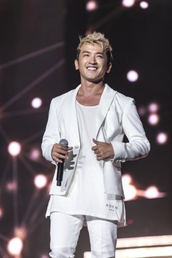 신화 이민우, 베이징에서 카리스마 폭발…콘서트 ‘대성황’