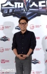 [SW포토] 윤종신, 수줍지만 노련하게?