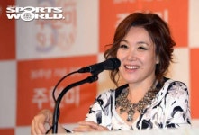 [SW포토]주현미,저 모르시는 분?