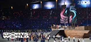 [SW포토] 하나로 화합되는 공연의 하이라이트