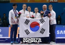 [SW포토]금메달, 행복한 기념촬영!