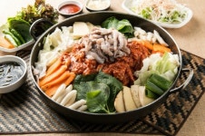 쭈꾸미 풍년…수유역 맛집 춘천집 쭈꾸미 닭갈비 문전성시
