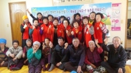 [포토뉴스] 강화나눔연합봉사단, 농촌재능나눔 일환으로 삼산면 석모1리 찾아 활동 펼쳐