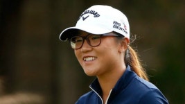 여자골프 세계랭킹 2위 리디아 고, 안경 낀 모습과 벗은 모습 비교!