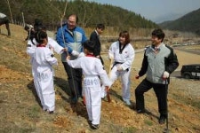 태권진흥재단, 무주군 식목행사 개최