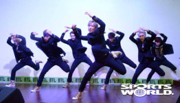 [SW포토]비티엘(BTL),칼군무로 무장