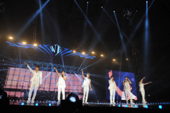 [SW이슈] 15년차 보아·17년차 신화, 그들의 무대는 특별했다