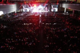 비, 중국 창사 콘서트 대성황… 월드투어 '굿 스타트'