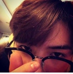 골든디스크 엑소 세훈, 팬들에 하트 발사 안경을 써도 감출 수 없는 훈훈함