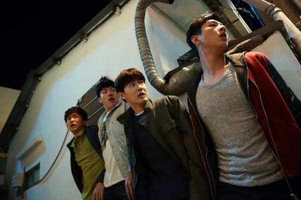'글로리데이' 3월 24일 개봉 확정… 지수·김준면·류준열 캐스팅 배경은? | 포토뉴스