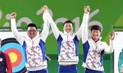 [리우올림픽] 한국 남자 양궁, 카니발 심장 관통… ‘원골드 데이’ 자존심 세웠다