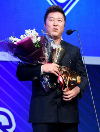최형우, 5월 MVP 후보로 선정된 KBO 리그의 주인공!