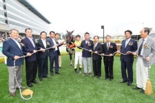 영광의헌터, 이변 일으키며 농림축산식품부장관배 우승…0.1초차 짜릿한 역전극 연출