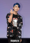 [SW포토]NTB 영보,잘생긴 하트 발사!