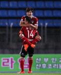 ‘윤성효 매직’ 김해시청, 강원FC 꺾었다