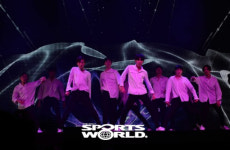 [SW포토] 더 맨 블랙, 색다른 퍼포먼스