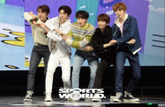 [SW포토] 그룹 투모로우바이투게더 데뷔 쇼케이스