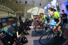 KSPO 인도어 사이클링 소규석·최소연씨 남녀부 우승