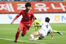 10대 맞아? 제주 유스가 키운 서진수, 성공적인 프로 데뷔