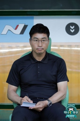 김도훈 감독의 공백, 결국 악수였다… 전북, 울산 꺾고 선두 도약