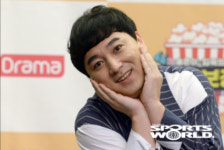 [SW포토] 황제성, 깜찍한 표정으로 포~즈