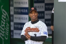 [SW포커스] 외인 감독?…롯데, ‘과정’을 강조하다