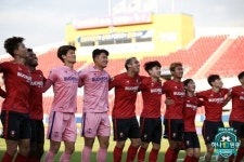 불가능에 가깝지만...‘3연승’ 부천, 기적의 PO 진출 해낼까