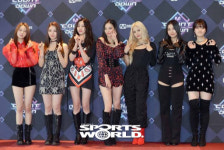 [SW포토]CLC의 냥냥포즈