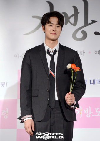 공명, 소속사 옮길까…판타지오 측 “아직 계약기간 남아”