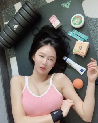 [스타샷] 오초희, ‘육감적인 몸매’ 과시 “태닝 좀…”