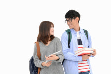 캠퍼스 입성 2개월 전… 지금 ‘쌍꺼풀수술’ 받아도 될까?