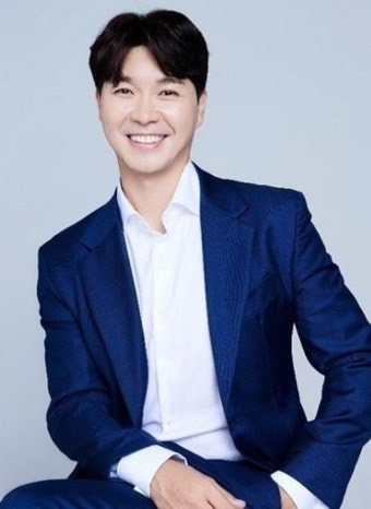 박수홍 측 “사망보험 8개·악플러 형수 절친, 모두 사실” 주장