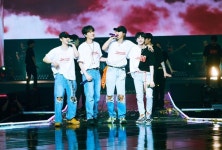 하이라이트, 4년 만에 콘서트 성료…“새로운 여정의 시작”