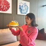 ‘골프여신’ 안소현, 제주 호텔서 케이크 들고 상큼하게 인증샷 [스타★샷]