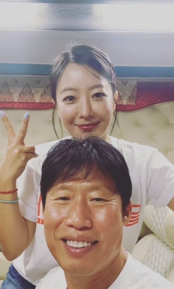 김희선x유해진, 미녀와 야수의 ‘달짝지근한 케미’