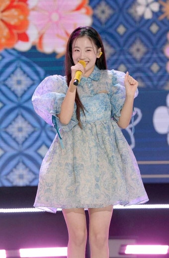[SW포토]깜찍한 가수 오유진
