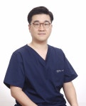 민감하고 쉽게 붉어지는 피부… 건강한 피부 만드는 솔루션 없나요
