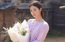 [스타★톡톡] "덜 고된 세상 만들고자 한 탄야 마음에 깊이 공감"