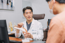 이담외과의원, 무릎관절염 ‘자가골수줄기세포 주사치료’ 도입