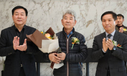 2023 하반기 서울경마 빛낸 관계자들…다승 달성 기념식