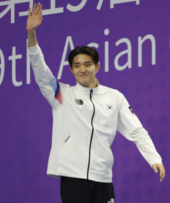 ‘황금세대’ 황선우·김우민 변함없이 출격… 2024 도하 세계수영선수권 대표팀 확정
