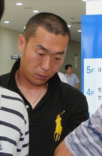 ‘전 프로야구 선수’ 정수근, 술자리 폭행으로 피소… 특수상해 혐의