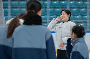 김연아, 플레이윈터 피겨 아카데미서 스페셜 강사로 변신