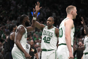 16년 만의 우승을 향해...보스턴, 댈러스에 NBA 파이널 1차전 승리