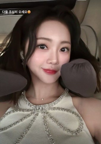 홍지윤, 김호중 소속사 떠난 후…미소로 전한 근황