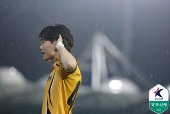 최철우 감독의 신들린 교체 카드...성남, ‘선두’ 안양 잡았다