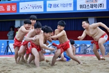 경남 교방초, 전국시·도대항장사씨름대회서 초등부 단체전 우승
