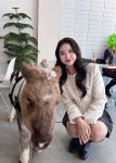 더 누크 스튜디오 카페, 말플루언서 월리와 감각적 콜라보 진행